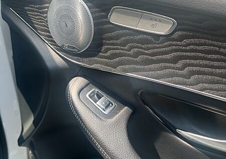 Mercedes-Benz GLC 300 4MATIC Autom. -