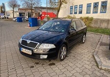 Skoda Octavia Combi 2.0 FSI Elegance Elegance