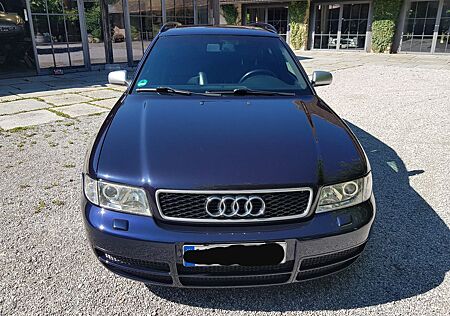 Audi S4 2.7 quattro Avant - B5 400PS