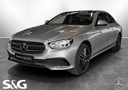 Mercedes-Benz E 300 de 4M HEADUP+CARPLAY+DISTRONIC+PANO+LED+18