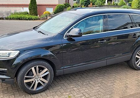Audi Q7 3.0 TDI (DPF) quattro tiptronic -