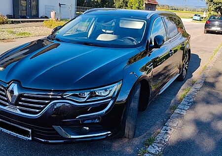 Renault Talisman dCi 160 mit Dachbox und Winterreifen