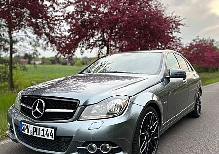 Mercedes-Benz C 220 CDI AVANTGARDE AVANTGARDE