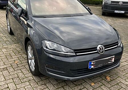 VW Golf Volkswagen 2.0 TDI Highline