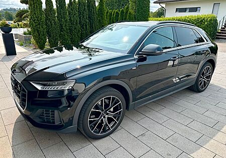 Audi Q8 50 TDI quattro, 3 J. Garantie, 8 Reifen