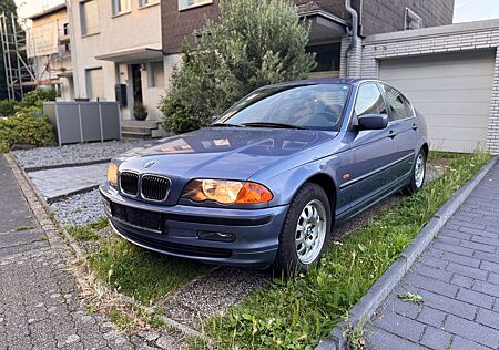 BMW 323i Automatik Limousine PDC Klima TOP Zustand