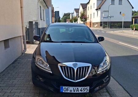 Lancia Delta 1.4 T-Jet 16v 88kW Argento Argento