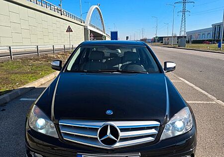 Mercedes-Benz 350 C350