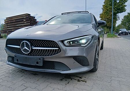 Mercedes-Benz CLA 220 CLA -Klasse Panorama -ACC 190 PS