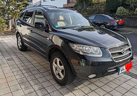 Hyundai Santa Fe 2.7 V6 GLS 2WD GLS