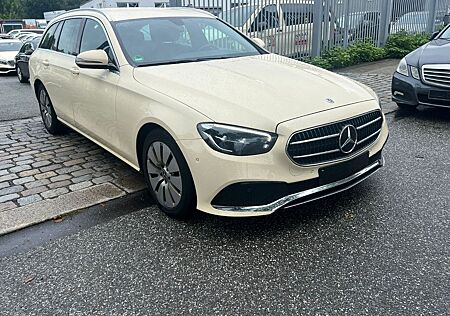 Mercedes-Benz E 200 d Autom.