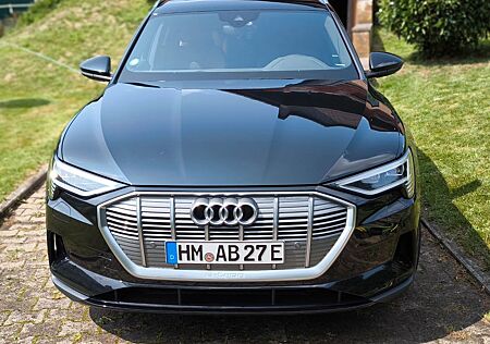 Audi e-tron 50 quattro S line