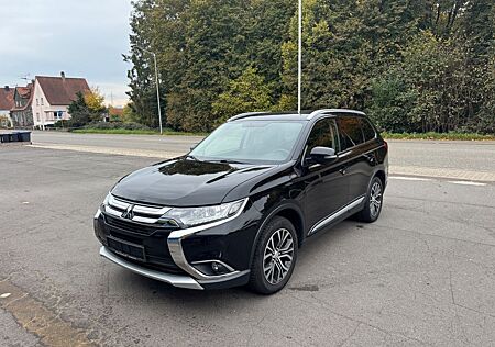 Mitsubishi Outlander Plus 2WD