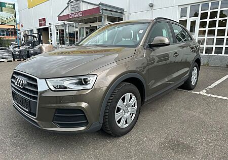 Audi Q3 1.4 TFSI S-Tronic*AHK*Xenon*Navi*