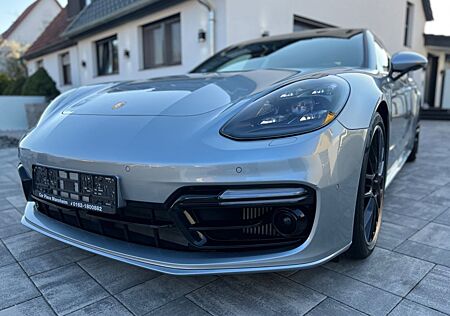 Porsche Panamera GTS Topzustand Approved service neu