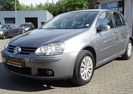 VW Golf Volkswagen V Lim. Tour