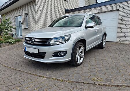 VW Tiguan Volkswagen 2.0 TDI DSG 4Motion R-Line SCR BMT
