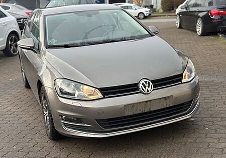 VW Golf Volkswagen VII Lim. Allstar BMT