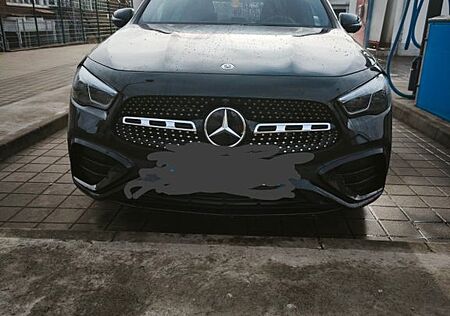 Mercedes-Benz GLA 250 GLA 250e AMG Paket