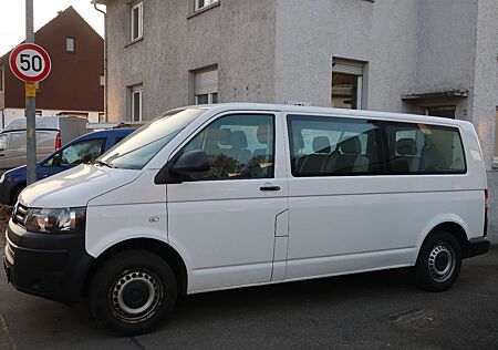 VW T5 Kombi Volkswagen T5 2.0 TDI -LANG-9-SITZER-KLIMA-NAVI-STANDHEIZG