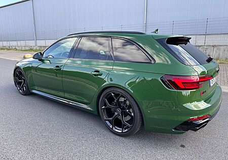 Audi RS4 B9 Competition PLUS Sonomagrün H&R HG Klappe