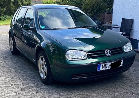 VW Golf Volkswagen 4 1.4 | TÜV 03/2027 | 3. Hand