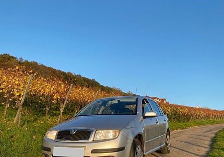 Skoda Fabia 1.4 16V TÜV Neu