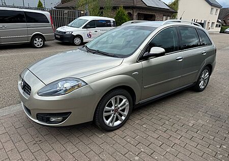 Fiat Croma 1.9 16V Multijet Emotion Klimaaut,Navi,Alu