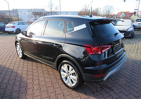 Seat Arona Xperience*AHK+ACC TEMP+WINTERP+LED+CAM*