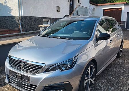 Peugeot 308 -225 EAT8 GT SW GT-Garantie /TÜV Neu