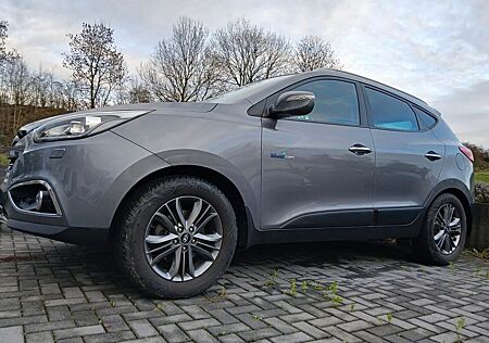 Hyundai ix35 blue 1.6l Finale 2WD Finale NEUER MOTOR