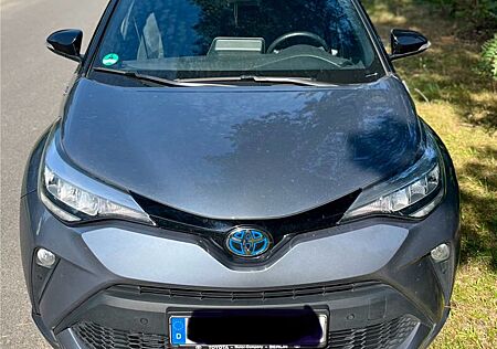 Toyota C-HR 2.0-l-VVTi Hybrid Team Deutschland Team...