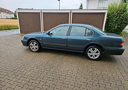 Nissan Maxima 2.0 V6 24V -