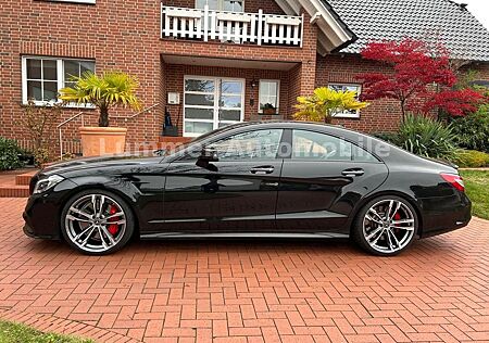 Mercedes-Benz CLS 63 AMG CLS 63 S AMG 4Matic Multibeam LED Harman-Kardon