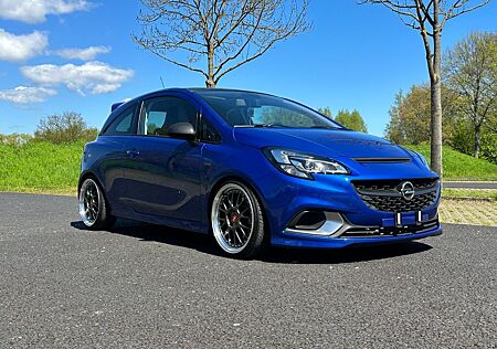 Opel Corsa 1.6 Turbo OPC