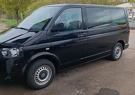 VW T5 Multivan Volkswagen Bus Startline