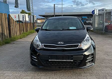 Kia Rio Dream Team