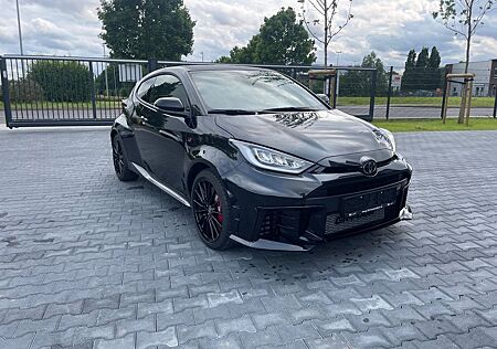 Toyota Yaris GR Handschalter, Performancepaket