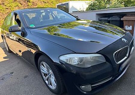 BMW 530i