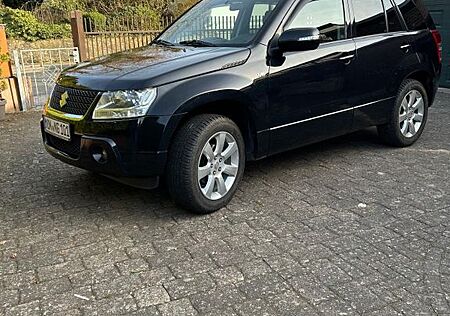 Suzuki Grand Vitara 3.2 V6 20 Jahre Automatik 20 Jahre