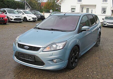 Ford Focus Turnier Titanium