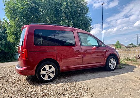 VW Caddy Volkswagen 2,0TDI 75kW BMT DSG Comfortline 5-Sitz...