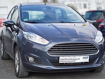 Ford Fiesta Titanium 5-Türer Automatik PDC Kamera SHZ