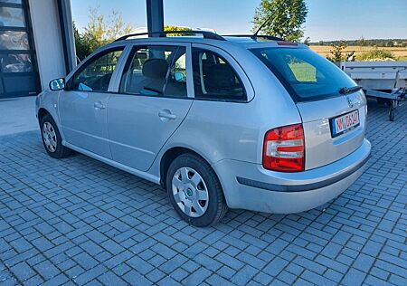 Skoda Fabia Combi 1.4 16V 59 kW TÜV Neu