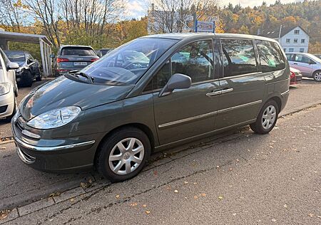 Peugeot 807 Allure 7 SI NAVI KLIMAAUTO TEMPOMAT SITZHZG