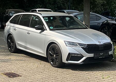 Skoda Octavia Combi RS First Edition