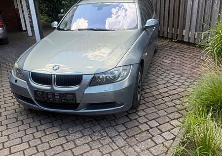 BMW 320d touring -