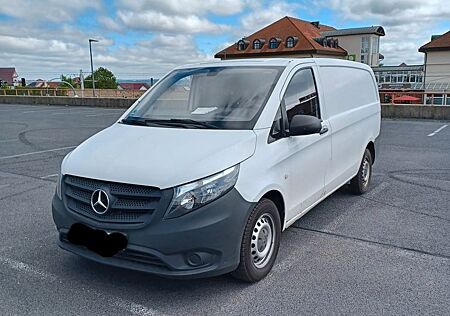 Mercedes-Benz Vito 111 CDI Kastenwagen Klima Euro 6 AHK