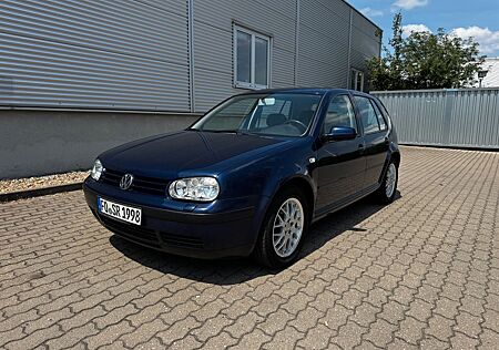 VW Golf Volkswagen 4 IV - 2.0 Benzin
