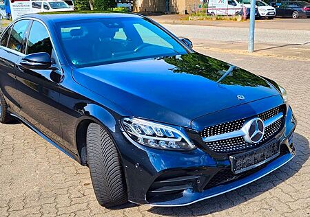 Mercedes-Benz C 180 d AMG Line